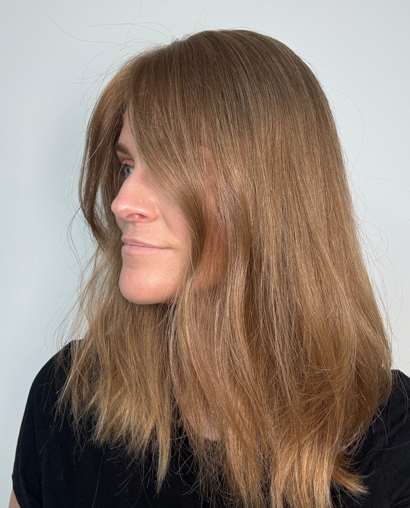 Amber wig — side view