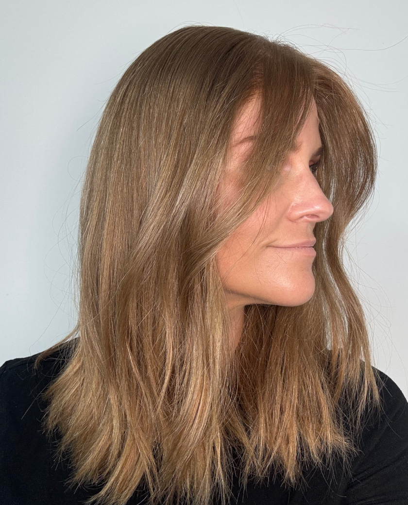 Amber wig — side view