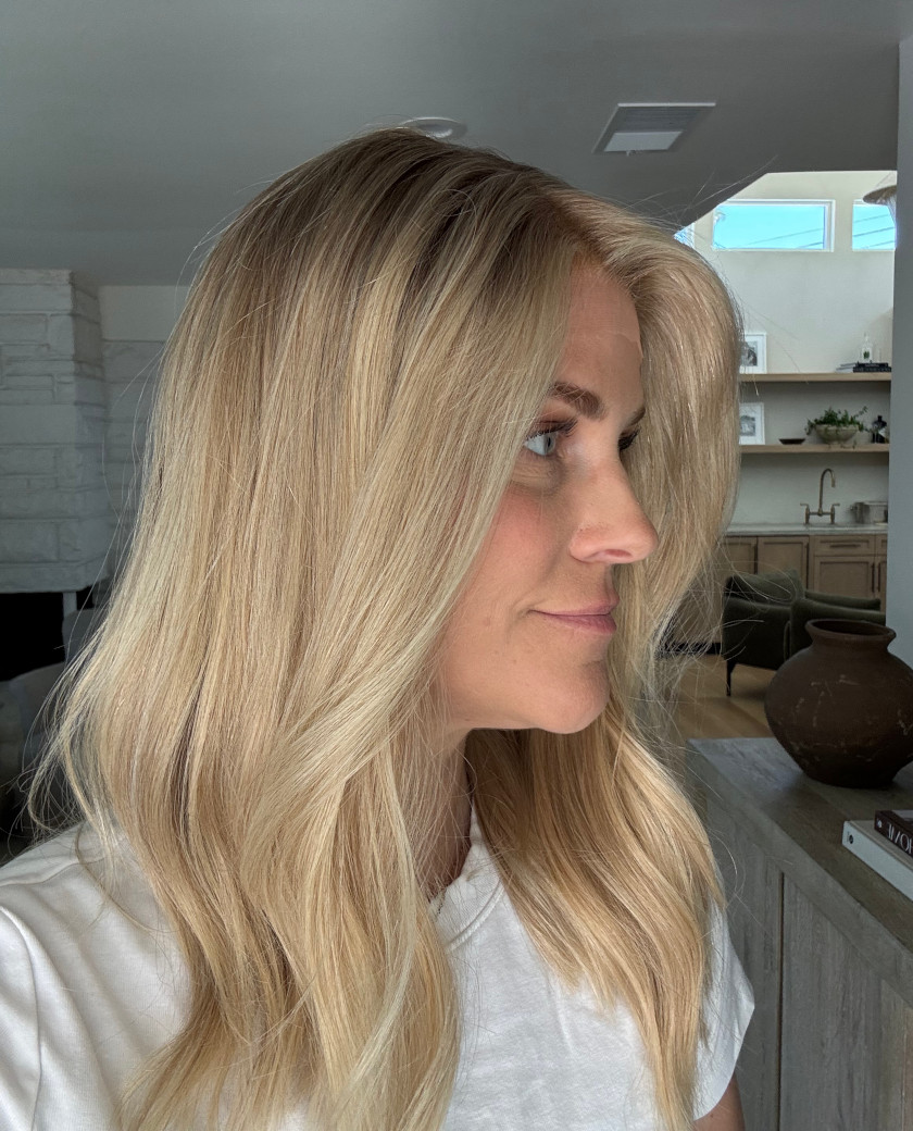 Blair wig — side view