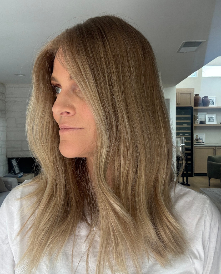 Cassie wig — side view