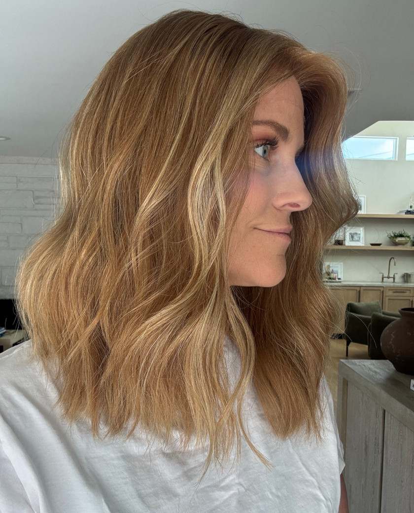 Jessica wig — side view