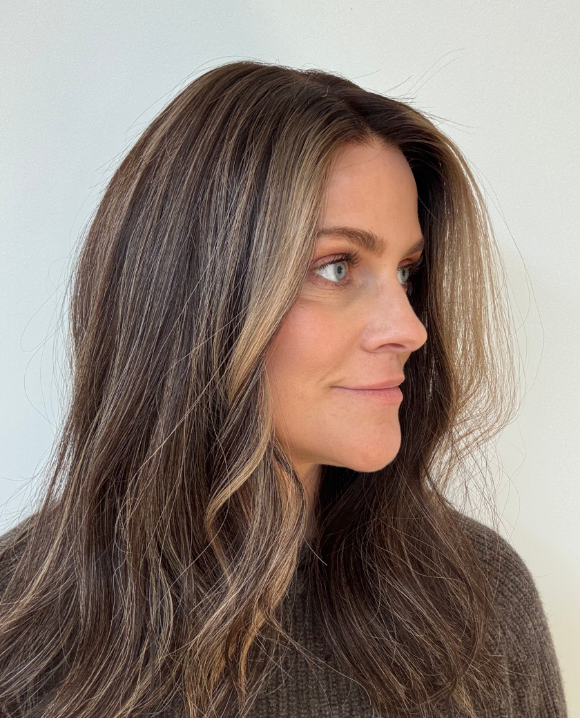 Joni wig — side view