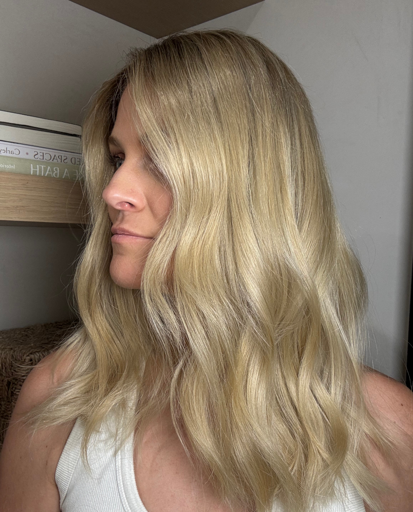 Kristy wig — side view