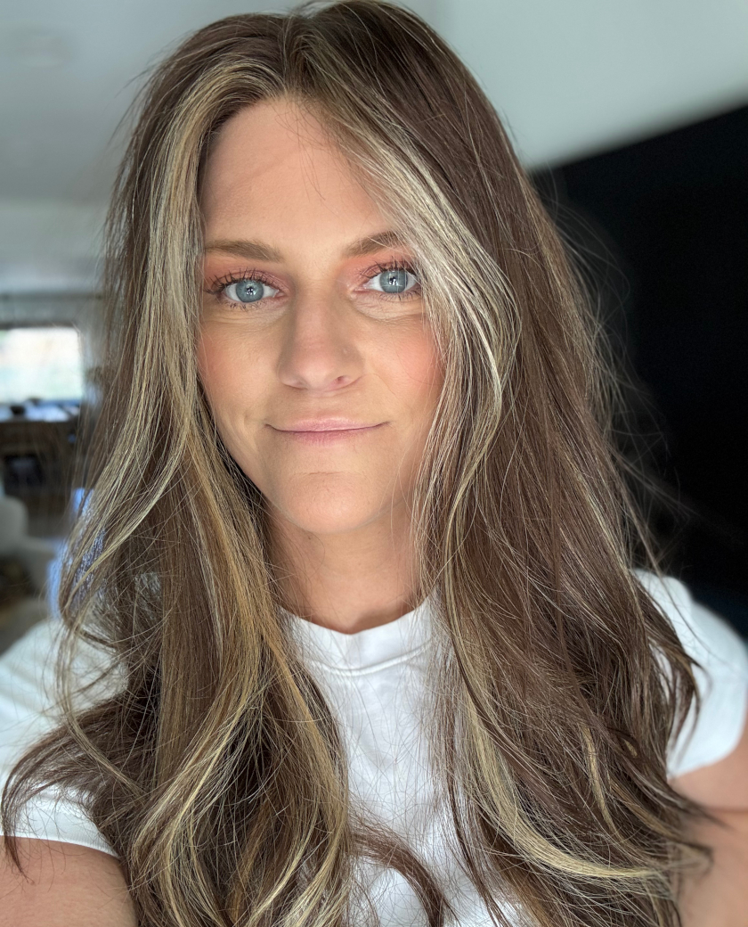 Sienna wig — front view