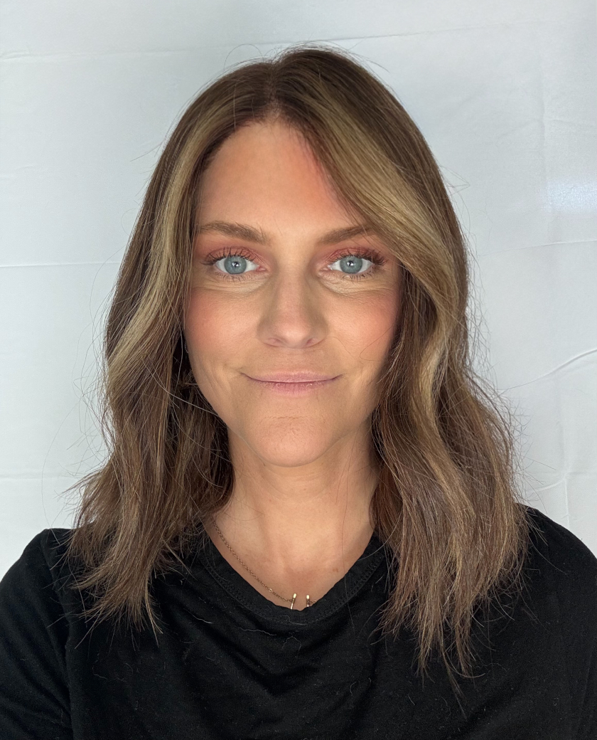 Sophia Short — Warm medium brunette base with bright honey and golden blonde balayage. Blonde money piece