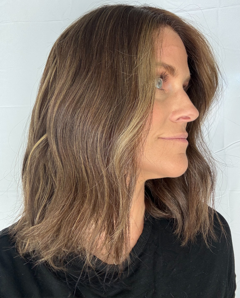 Sophia short wig — back view
