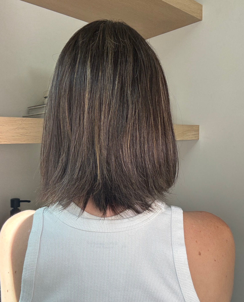 Vivian wig — back view